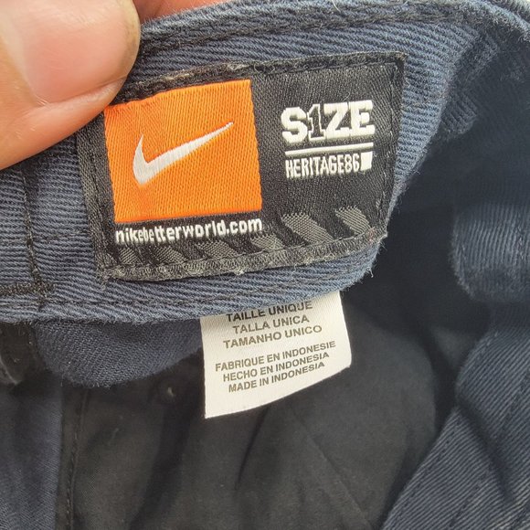 Nike Hertiage86 Dark Blue Hat Cap Athletic Outdoors Casual Comfort 626305-012 - Picture 8 of 10